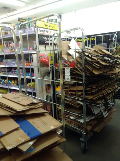 Discount Store «Dollar General», reviews and photos, 704 Ridge Ave, New Cumberland, WV 26047, USA