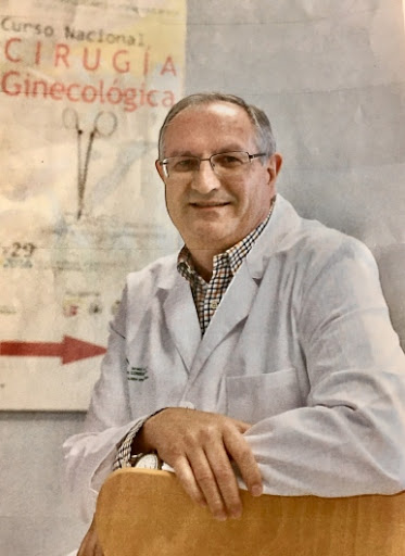 Dr. Francisco Marquez Maraver, Ginecólogo