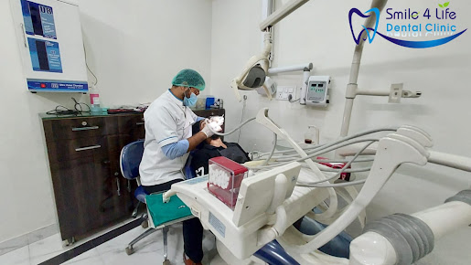 ابتسامة 4 الحياة عيادة الأسنان - Smile 4 Life Dental Clinic