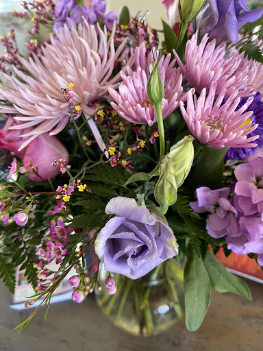 Florist «A Crooked Stem Flowers», reviews and photos, 237 E Plymouth Ave, DeLand, FL 32724, USA