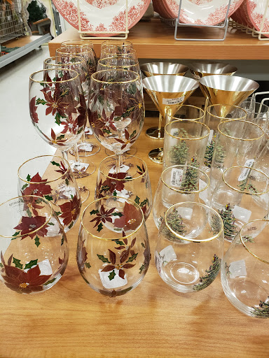 Department Store «T.J. Maxx», reviews and photos, 320 Robert Smalls Pkwy b, Beaufort, SC 29906, USA