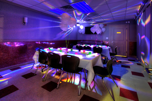 Amusement Center «iPlay America», reviews and photos, 110 Schanck Rd, Freehold, NJ 07728, USA