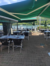 Atmosphère du Restaurant français La Voile Verte à Albigny-sur-Saône - n°2