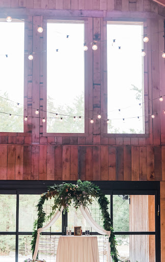 Florist «Deanna Burks Design», reviews and photos, 760 E Main St #2, Hendersonville, TN 37075, USA