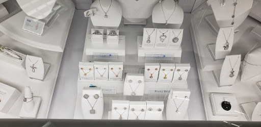 Jeweler «Fred Meyer Jewelers», reviews and photos, 17005 SE Sunnyside Rd, Happy Valley, OR 97015, USA