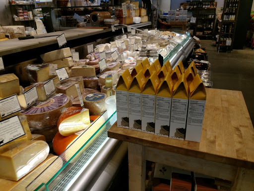 Gourmet Grocery Store «Di Bruno Bros. - Ardmore Farmers Market», reviews and photos, 120 Coulter Ave, Ardmore, PA 19003, USA