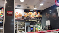 Atmosphère du Restaurant KFC Paris Barbès - n°2