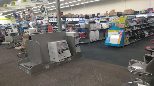 Office Supply Store «Staples», reviews and photos, 2080 W Empire Ave, Burbank, CA 91504, USA