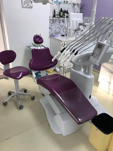Opinii despre Clinica stomatologică Royal Dentis în <nil> - Dentist