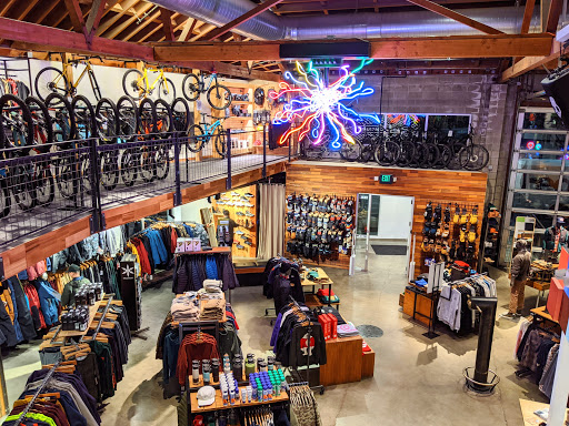 Ski Shop «evo Seattle Store», reviews and photos, 3500 Stone Way N, Seattle, WA 98103, USA