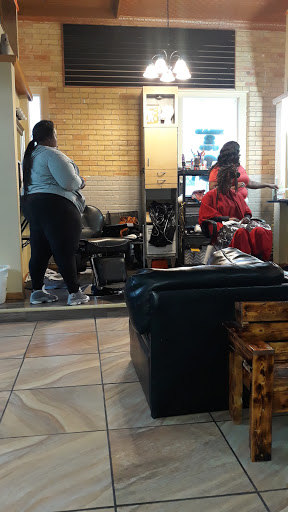 Barber Shop «Head 2 Toe Barbershop», reviews and photos, 423 5th St NW B, Cedar Rapids, IA 52405, USA
