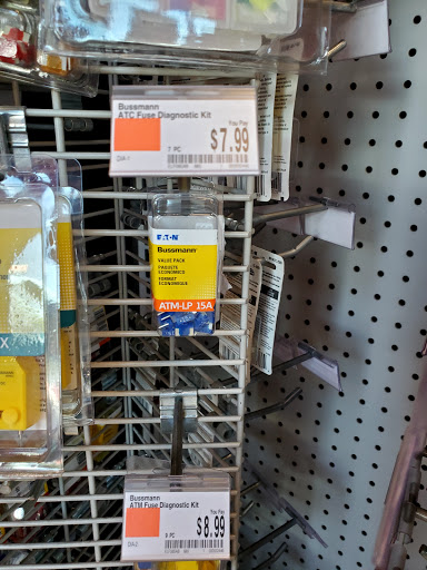 Auto Parts Store «AutoZone», reviews and photos, 160-20 Union Tpke, Fresh Meadows, NY 11366, USA