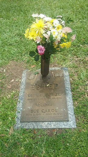 Funeral Home «Hillsboro Memorial Funeral Home», reviews and photos, 2323 W Brandon Blvd, Brandon, FL 33511, USA