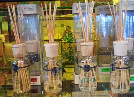 Hardware Store «Zinger Hardware & General Merchant», reviews and photos, 4001 N Lamar Blvd #300, Austin, TX 78756, USA