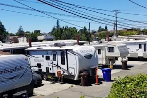 Rodeo Mobile Home & RV Park image