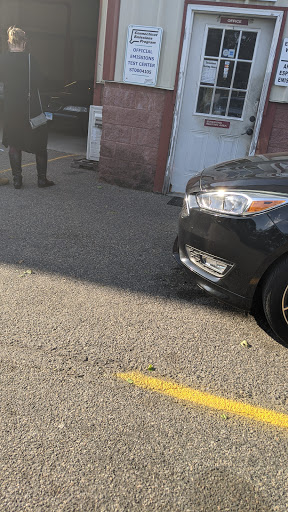 Smog Inspection Station «E.M. AUTO REPAIR & CERTIFIED EMISSIONS TEST CENTER», reviews and photos, 46 Maple Ave, Danbury, CT 06810, USA
