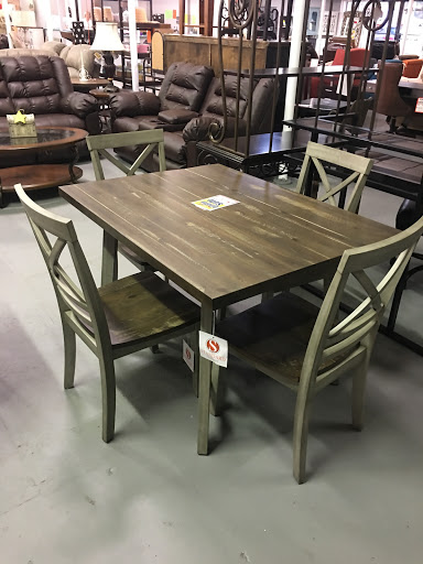 Furniture Store «Furniture Liquidators», reviews and photos, 16818 Florida Blvd, Baton Rouge, LA 70819, USA