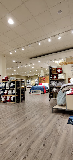 Clothing Store «L.L. Bean», reviews and photos, 8095 Tysons Corner Center, McLean, VA 22102, USA