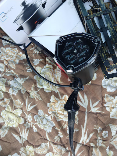 Thrift Store «Goodwill Industries of Greater Cleveland & East Central Ohio», reviews and photos, 12650A Rockside Rd, Cleveland, OH 44125, USA