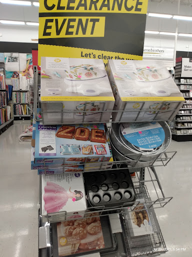 Craft Store «Michaels», reviews and photos, 130 Lincoln Square, Arlington, TX 76011, USA