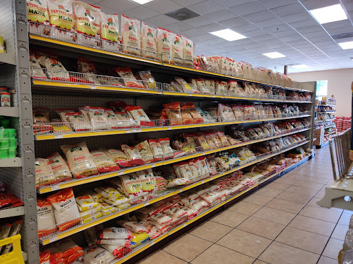 Market «Holy Joes Meats & More», reviews and photos, 10210 Berkeley Pl Dr #120, Charlotte, NC 28262, USA