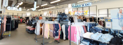 Clothing Store «Old Navy», reviews and photos, 1310 Tingle Cir E, Mobile, AL 36606, USA