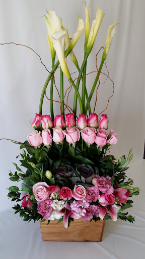 Florist «Louis Gardens Florist», reviews and photos, 1251 S Beach Blvd q, La Habra, CA 90631, USA