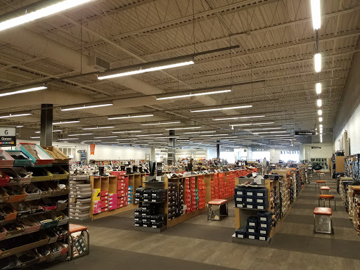 Shoe Store «DSW Designer Shoe Warehouse», reviews and photos, 530 W Mt Pleasant Ave, Livingston, NJ 07039, USA