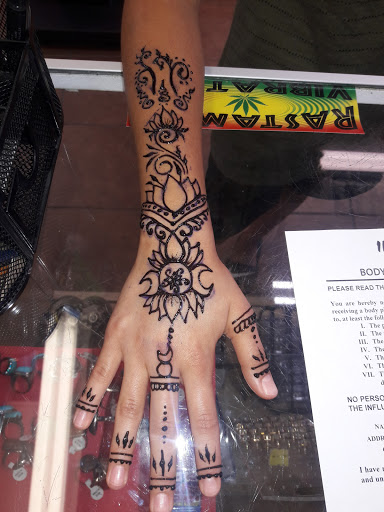 Tattoo Shop «Inkredible Tattoo», reviews and photos, 2301 Padre Blvd, South Padre Island, TX 78597, USA