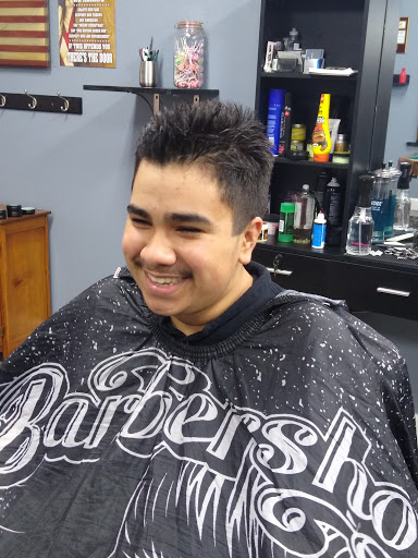 Barber Shop «The Barbers Garage», reviews and photos, 1185 E Alfred St, Tavares, FL 32778, USA