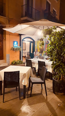 Taverna Lupo Di Mare Via Bausan, 6, 04024 Gaeta LT, Italia