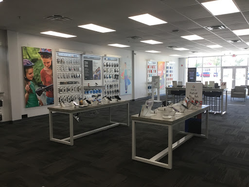 Cell Phone Store «GoWireless Verizon Authorized Retailer», reviews and photos, 322 Upland Square Dr, Pottstown, PA 19464, USA