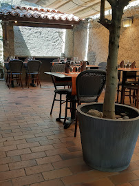 Atmosphère du Restaurant français Restaurant Le Plô à Carcassonne - n°17
