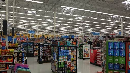 Department Store «Walmart Supercenter», reviews and photos, 30729 Lyon Center Dr, New Hudson, MI 48165, USA