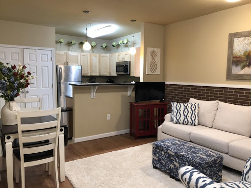 Apartment Building «Clemson Lofts», reviews and photos