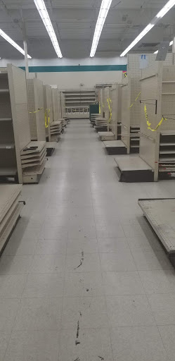 Hardware Store «Orchard Supply Hardware», reviews and photos, 2230 W Walnut Ave, Visalia, CA 93277, USA