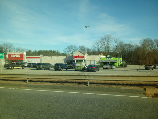 Pet Supply Store «Petco Animal Supplies», reviews and photos, 86 Storrs Rd, Mansfield Center, CT 06250, USA