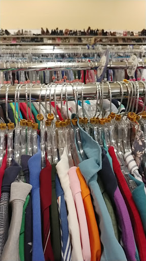 Thrift Store «Goodwill - Coon Rapids», reviews and photos