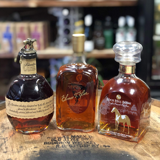 Liquor Store «Red Castle Liquor Store and Growler Filling Station», reviews and photos, 1200 S 1st St, Louisville, KY 40203, USA