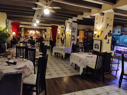 EL RANCHO DE SALVA ASADOR/STEAKHOUSE