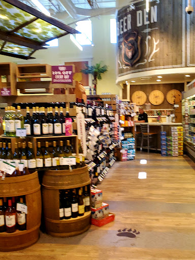 Grocery Store «Lowes Foods of Leland», reviews and photos, 1152 East Cutlar Crossing, Leland, NC 28451, USA