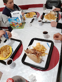 Plats et boissons du Restaurant Ayaz Kebab à Broons - n°2