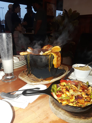 Bakery «Krispy Kreme Doughnuts», reviews and photos, 2251 Claribel Rd, Riverbank, CA 95367, USA