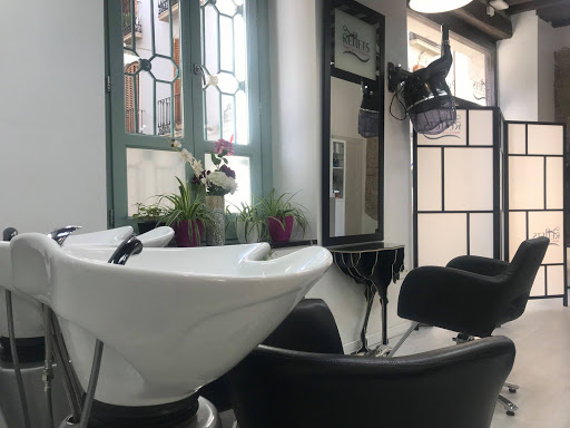 Información y opiniones sobre Patricia Fernández. Hair Care & Beauty Salon de Granada