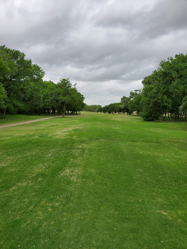 Golf Course «Luna Vista Golf Course», reviews and photos, 11223 Luna Rd, Dallas, TX 75229, USA