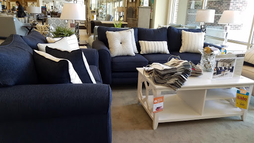 Furniture Store «Raymour & Flanigan Furniture and Mattress Store», reviews and photos, 6115 E Black Horse Pike, Egg Harbor Township, NJ 08234, USA