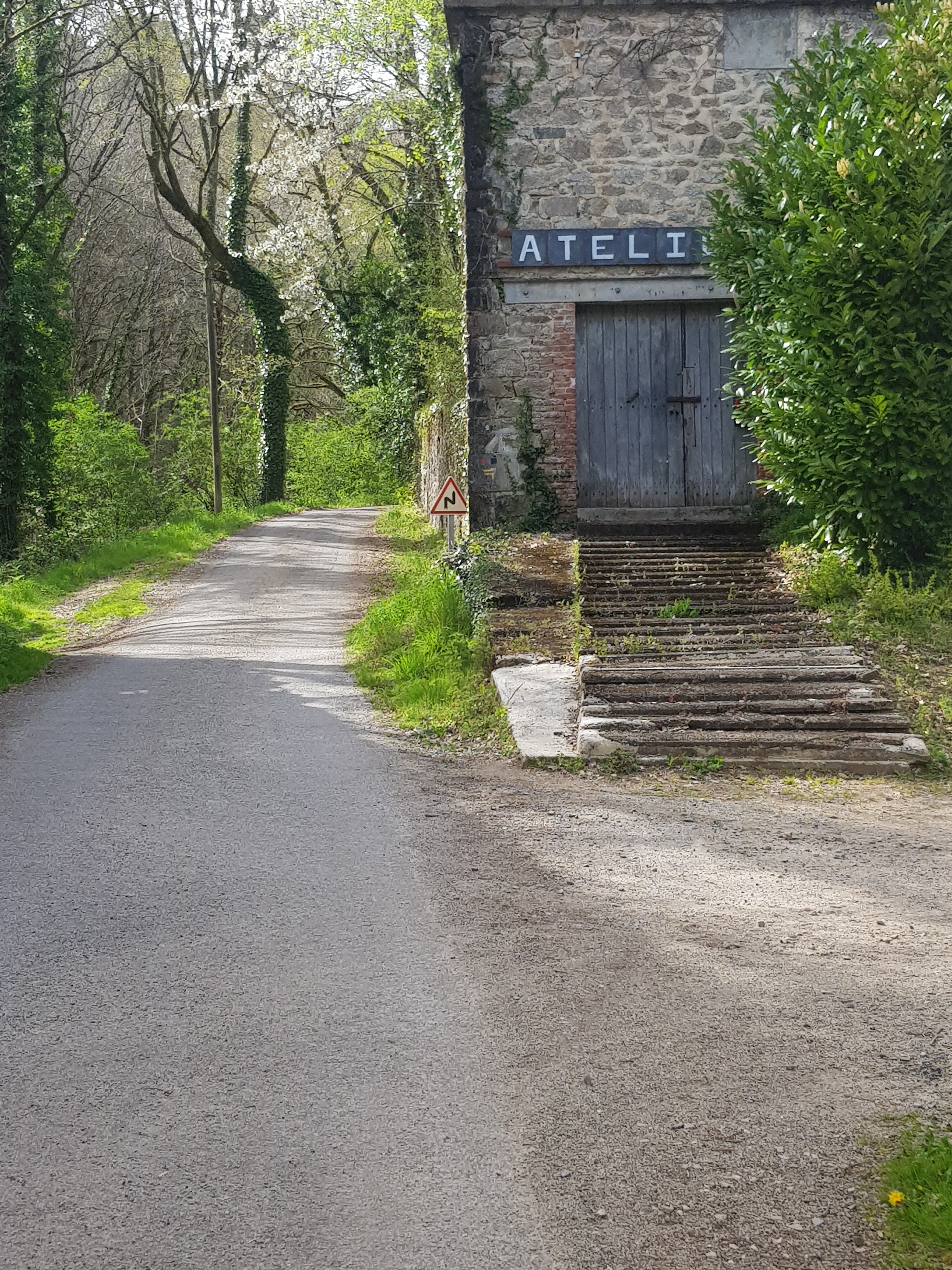 Photo n° 5 de l'avis de zaz.o fait le 24/04/2019 à 04:46