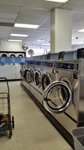 Laundromat «Hillsdale Coin Laundry», reviews and photos, 5581 Hillsdale Blvd #3, Sacramento, CA 95842, USA