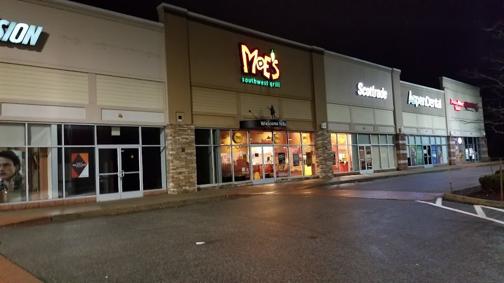 Moe's Southwest Grill 06385