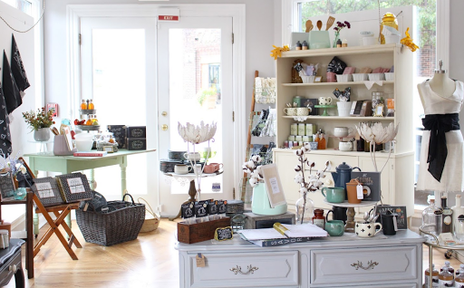 Gift Shop «Lily & Val Flagship Store», reviews and photos, 5900 Ellsworth Ave, Pittsburgh, PA 15232, USA